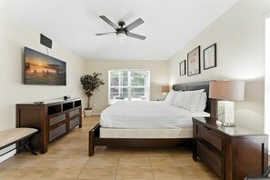 4 bedrooms, iron/ironing board, WiFi, bed sheets