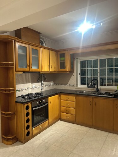 7min to the beach & 23min to Lisbon city, offering convenience & coastal charm