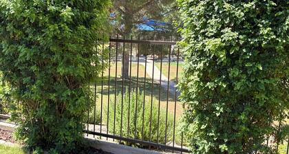 Relax in the Gilbert Getaway