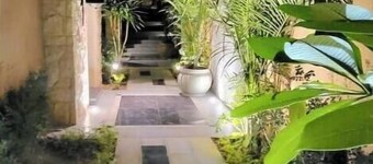 2BRs with garden- Three Sisters Villa 3