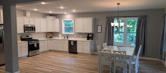 Brand New Spacious 7-bedroom Michiana Shores Beach House in the woods!