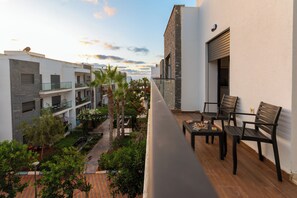 View from room - Garden Bay Signature AppartHotel (Soualem Trifiya)