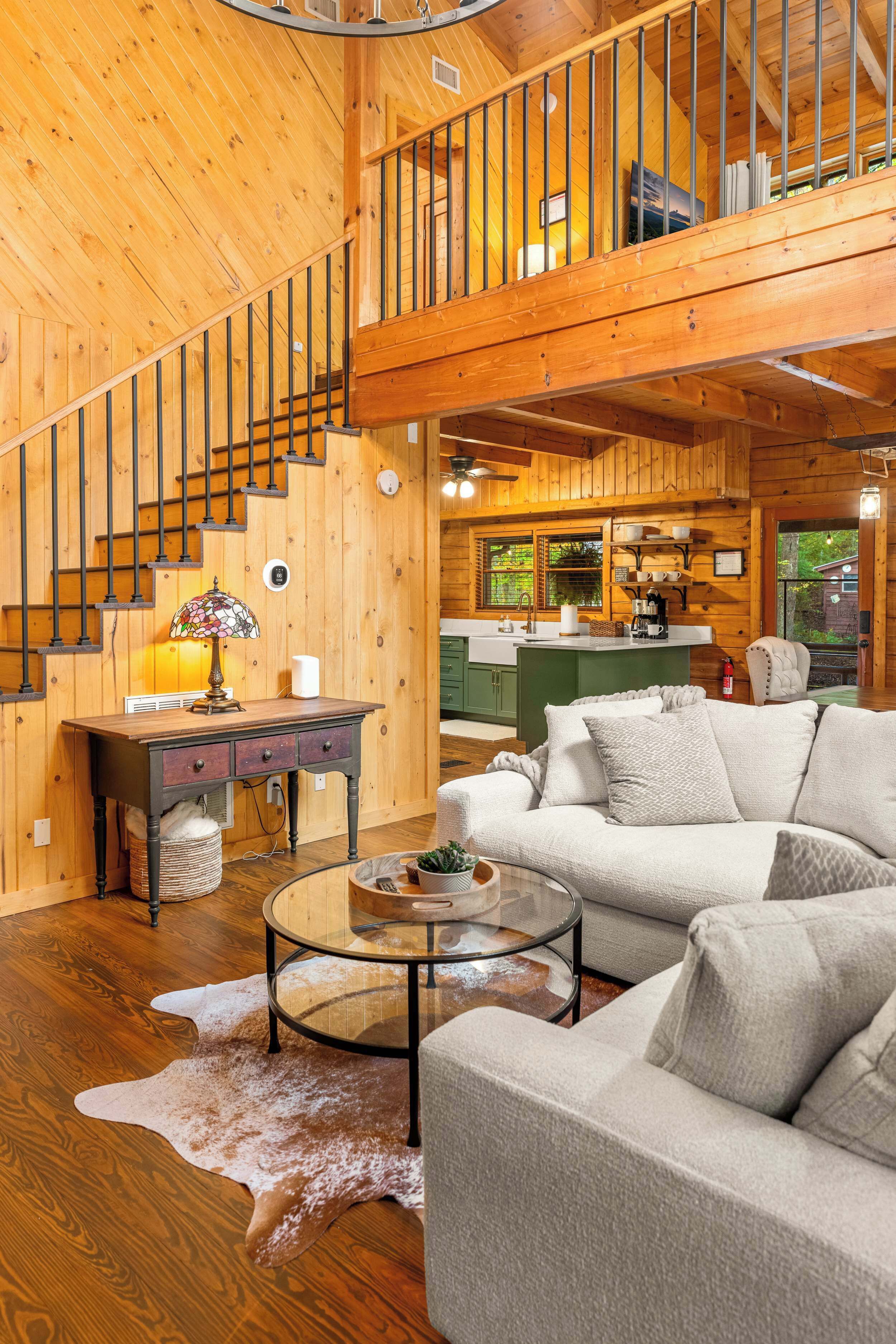 電視、壁爐、 辦公室