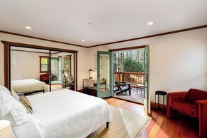 4 bedrooms, WiFi, bed sheets