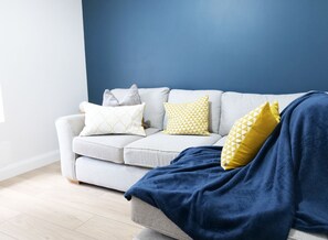 Living area - Derry City, Northern Ireland – Brooke Park House (Londonderry)