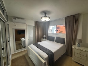 2 habitaciones, tabla de planchar con plancha y wifi gratis
