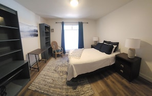 1 bedroom, free WiFi, bed sheets