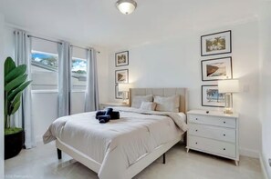 5 chambres, bureau, fer et planche à repasser, Wi-Fi gratuit