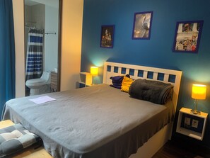 1 bedroom, iron/ironing board, WiFi, bed sheets