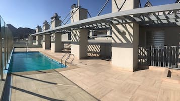 泳池 | 室外游泳池