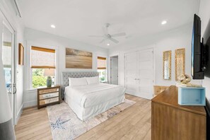 6 bedrooms, iron/ironing board, free WiFi, bed sheets