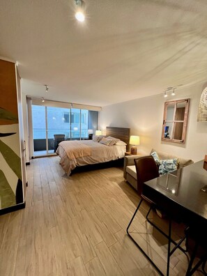 Apartment | Iron/ironing board, free WiFi - Atractivo y moderno estudio en Clínica Las Condes (Santiago)