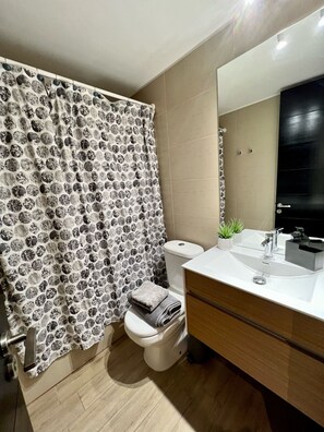 Apartment | Bathroom