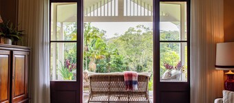 Lily Pond Views | Cosy Rainforest Cottage | Byron Bay Hinterland