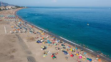 Sulla spiaggia