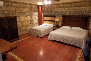 Junior Double Room, Courtyard View | Desk, laptop workspace, free WiFi