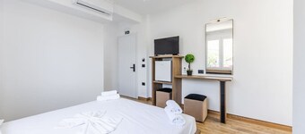 Bliss Studio in Gjirokast r