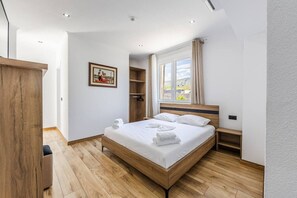 House, Smoking | 1 bedroom - Bliss Studio Free Parking Wifi (Lazarat)