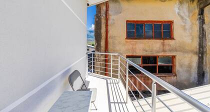 Bliss Studio in Gjirokast r