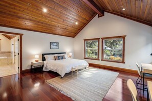 4 chambres, bureau, Wi-Fi gratuit, draps fournis