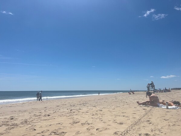 Tæt på stranden