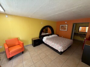 Comfort Room, 1 King Bed, Non Smoking