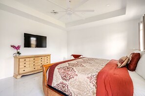Iron/ironing board, WiFi, bed sheets