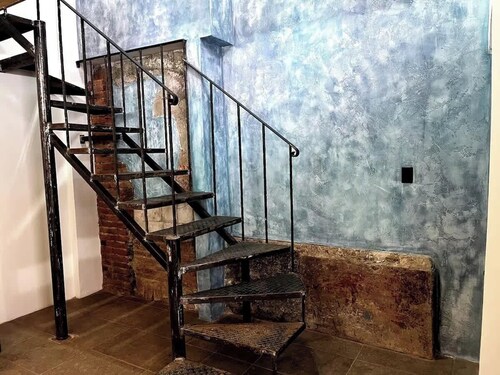 KING Bed Loft in Central Antigua with Volcano-View