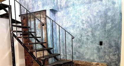 KING Bed Loft in Central Antigua with Volcano-View