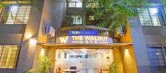 Fabhotel The Walnut