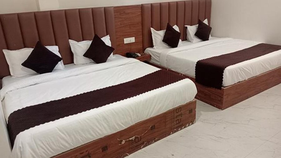 Fabhotel Shaurya Inn I