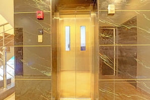 Elevator