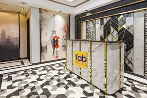 Reception - Fabhotel Grand Palazzo I (New Delhi)