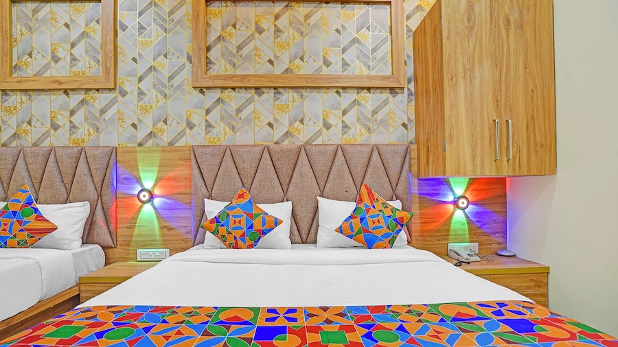 Fabhotel Hill Top Inn