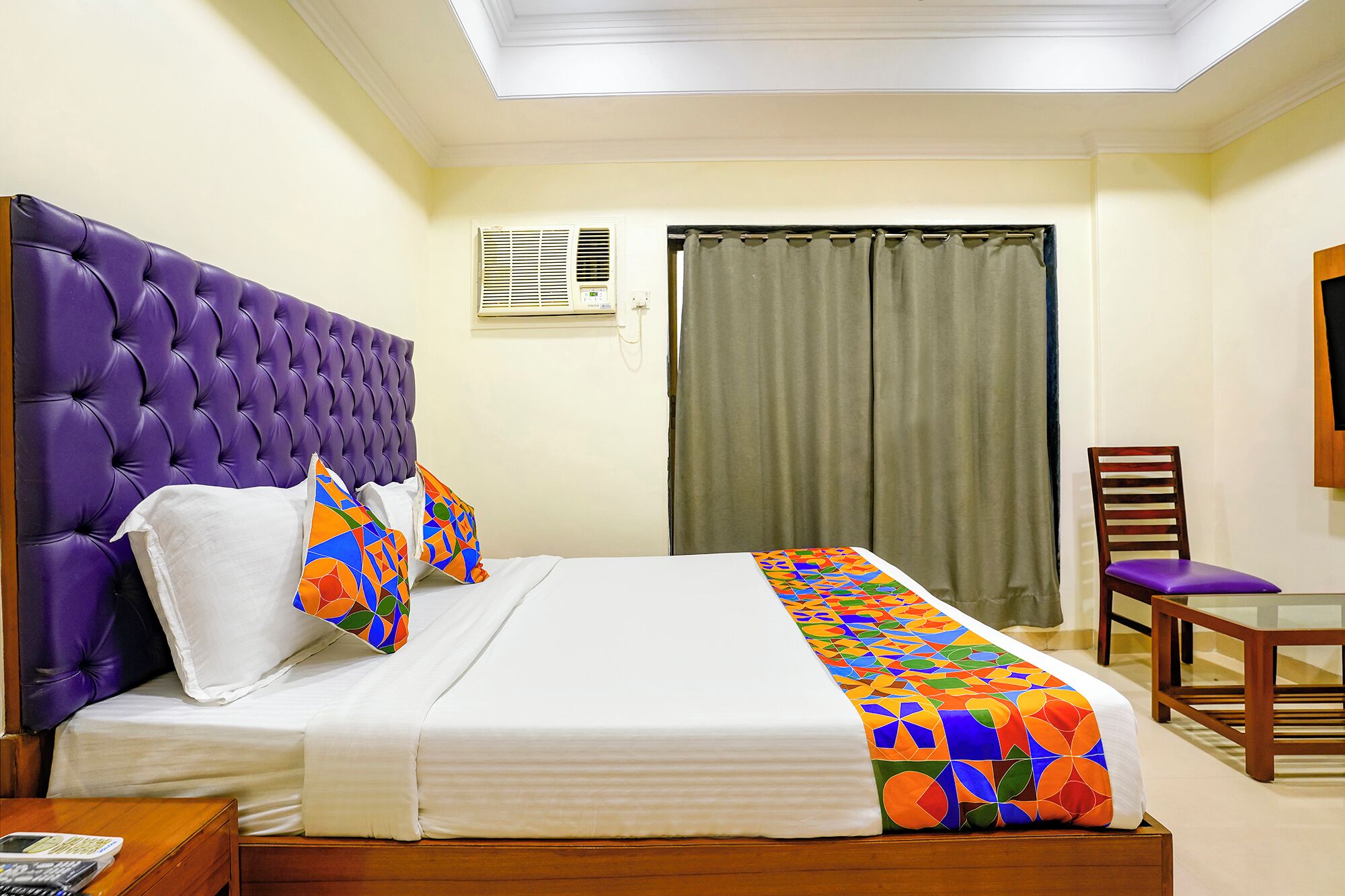 Foto - FabHotel Cruz Royale - Nr- Bandra West