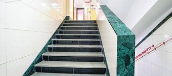 Fabhotel Cruz Royale