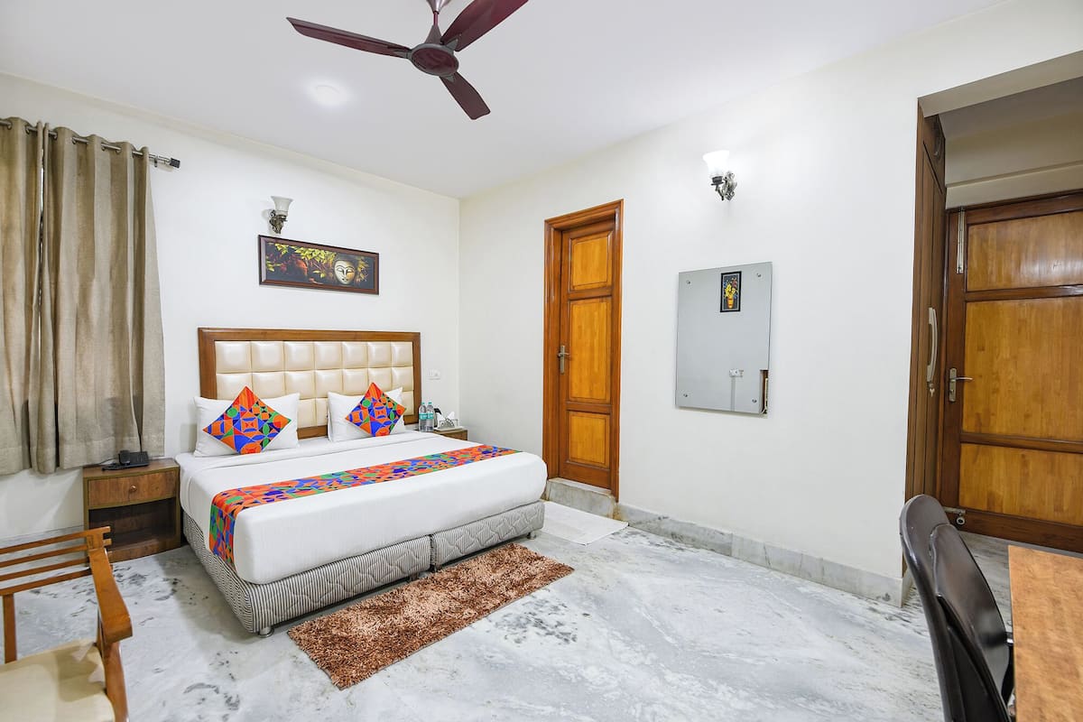 Deluxe Room | Egyptian cotton sheets, premium bedding, in-room safe, free WiFi