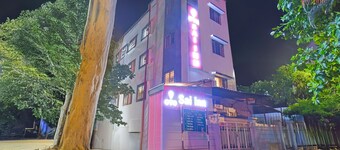 Fabhotel Sai Inn