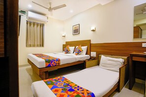 埃及棉床單、高級寢具、客房內保險箱、免費無線上網