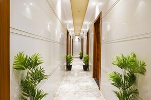 Lobby - Fabhotel Sarah Inn (Mumbai)