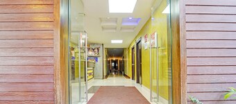 Fabhotel Maruthi