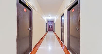 Fabhotel Maruthi