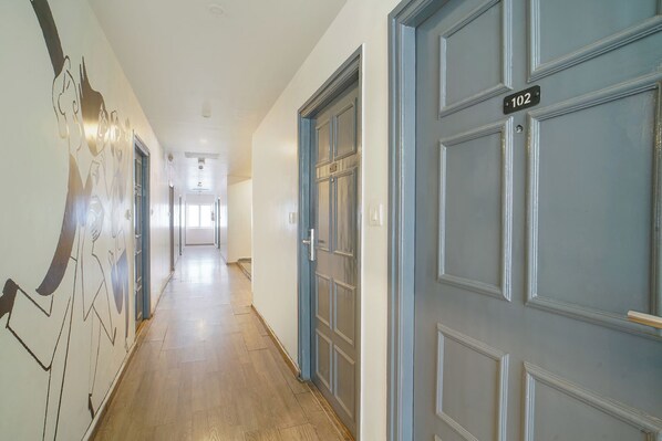 Lobby - Fabhotel Cinco (Hyderabad)