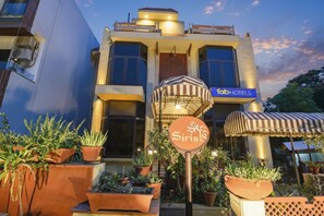 Exterior - Fabhotel Siris 18 (Gurugram)