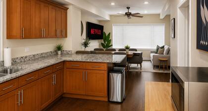 Bridgeport Basecamp • Comfy • Peaceful • Sleeps 10+