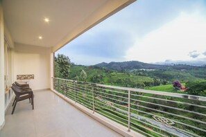 Balcony - Heavenly Hills (Kotagiri)