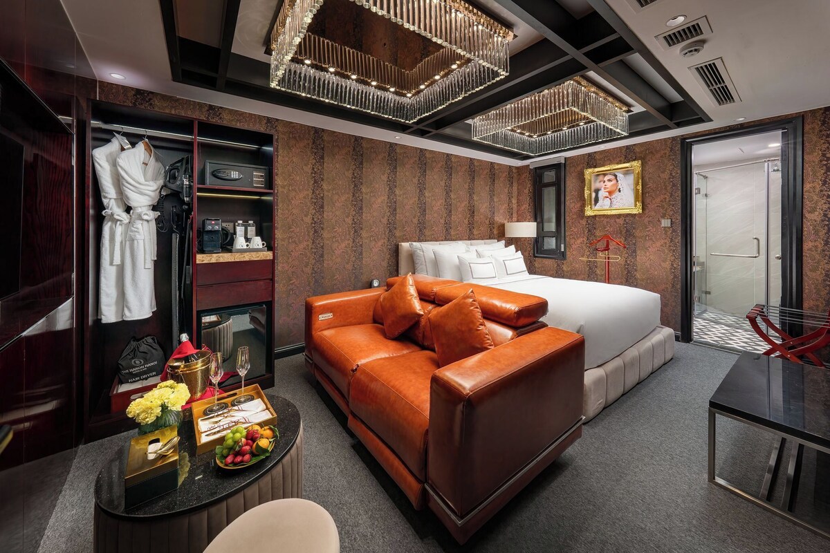 Premium bedding, down duvets, memory-foam beds, minibar
