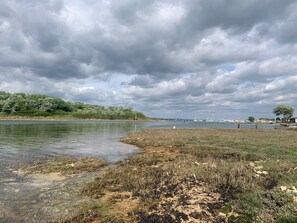 Miscellaneous - Seaside Studio Retreat w/Hot Tub April - October (Hayling Island)