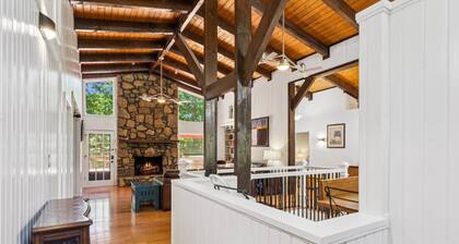 Lake Time! RARE Grass-to-Water Dock Access!