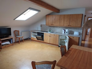 Fridge, microwave, oven